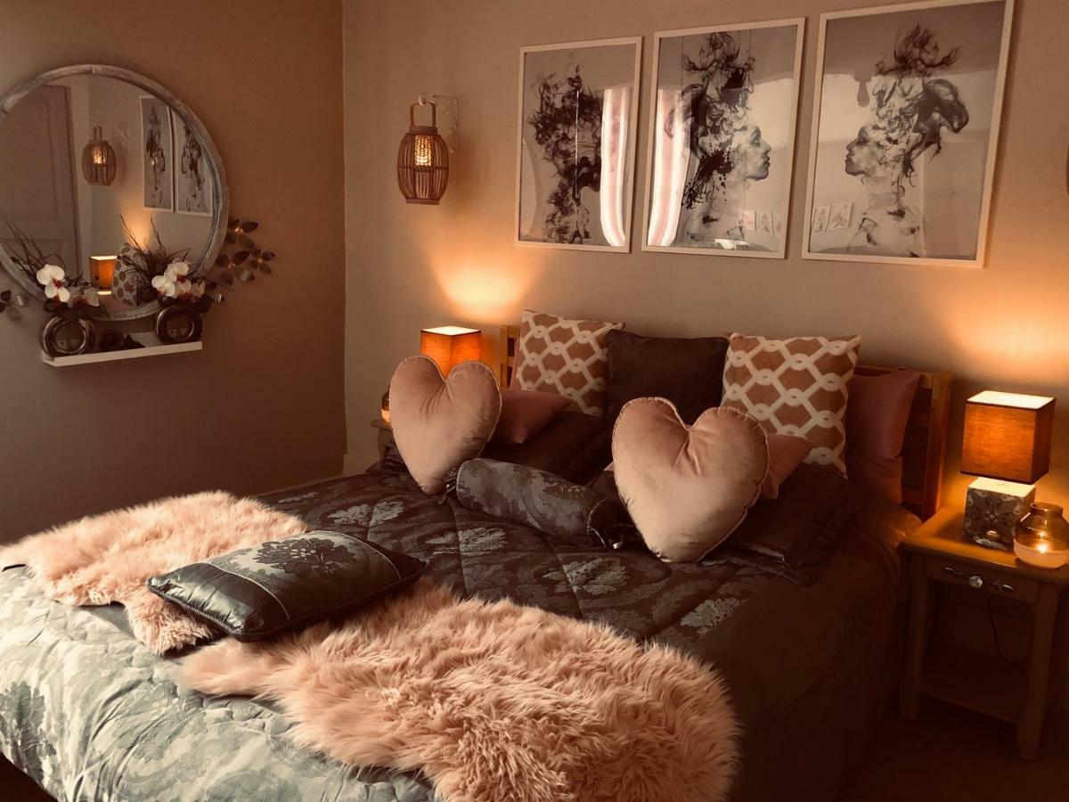 Apartmán Bienvenue Au Petit Bonheur Honfleur Exteriér fotografie